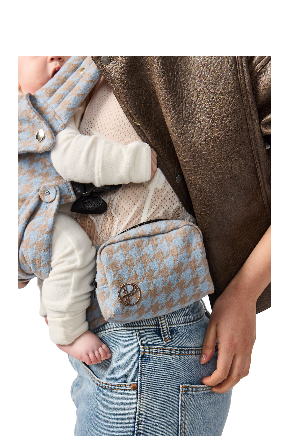 Essentials Pouch - Azure Houndstooth
