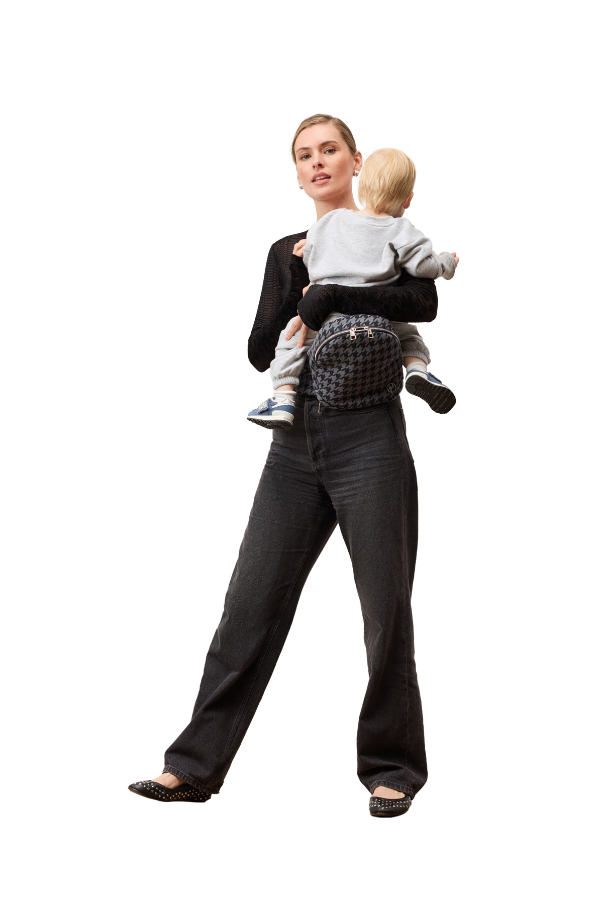 The Brio Belt Toddler Carrier - Onyx Houndstooth