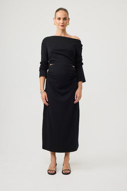 VERSATILE OFF-SHOULDER NECK